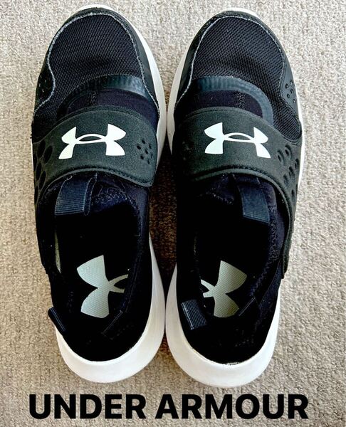 UNDER ARMOUR アンダーアーマー スニーカー 24cm ランニングシューズ UA ランプレー 黒 ブラック ボーイズ ジュニアシューズ 3024211-001