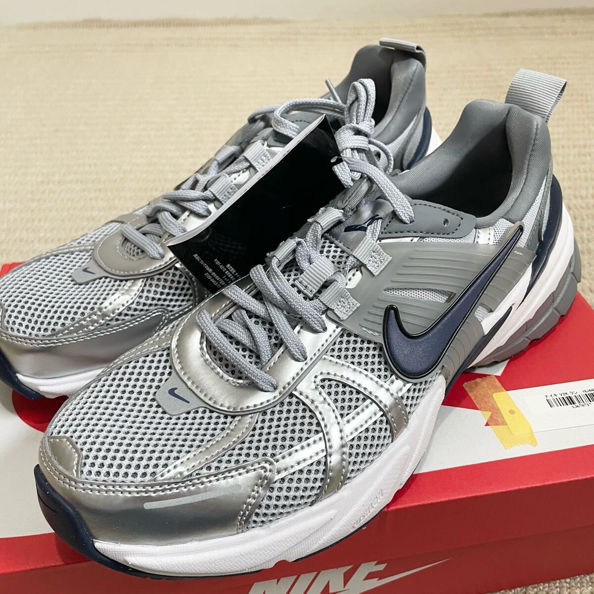 NIKE ナイキ スニーカー シルバー 26cm 3600225Y0624 2025年最新】Yahoo!オークション -ナイキ シルバースニーカーの