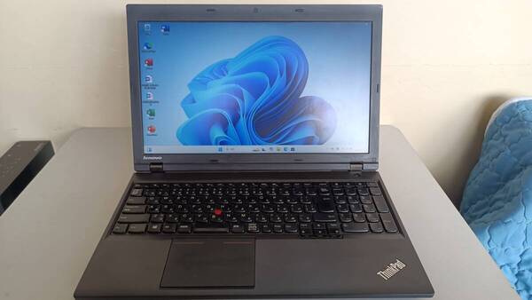 ノートパソコンThinkPad Core i5 SSD256G メモリ8G windows11 office