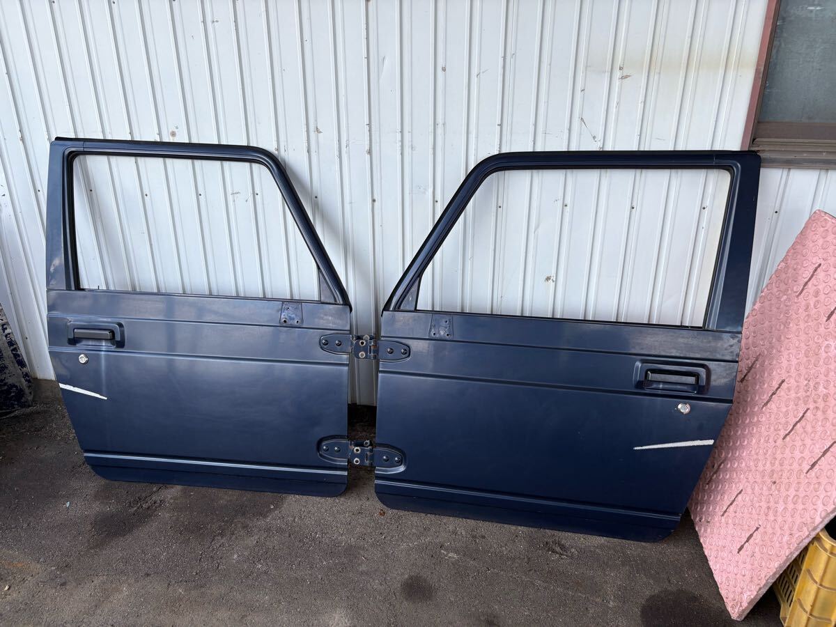  Jimny JA11 JA22 передняя дверь левый и правый в комплекте 