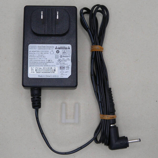 社外品 ACアダプター 12V 1.5A 変換プラグ付属 / Panasonic プライベート ビエラ モニター 用 ACアダプター SAE0015 SAE0015AA 代替 流用