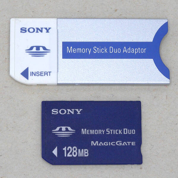 送料無料 SONY ソニー 純正 MEMORY STICK メモリースティック Duo 128MB MSH-M128 アダプタ付き MSAC-M2 日本製 MADE IN JAPAN 即決!