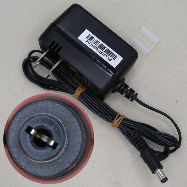 送料無料 BUFFALO バッファロー 純正 ACアダプター MU18C6120150-A1 センタープラス 12V 12.0V 1.5A ピン無し 5.5mm 2.1mm 即決!