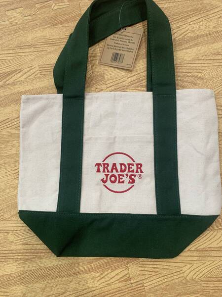 新品タグ付き☆送料無料☆トレーダージョーズ☆ミニキャンバストートバッグ☆グリーン☆緑☆Trader Joe’s mini canvas tote 日本未発売