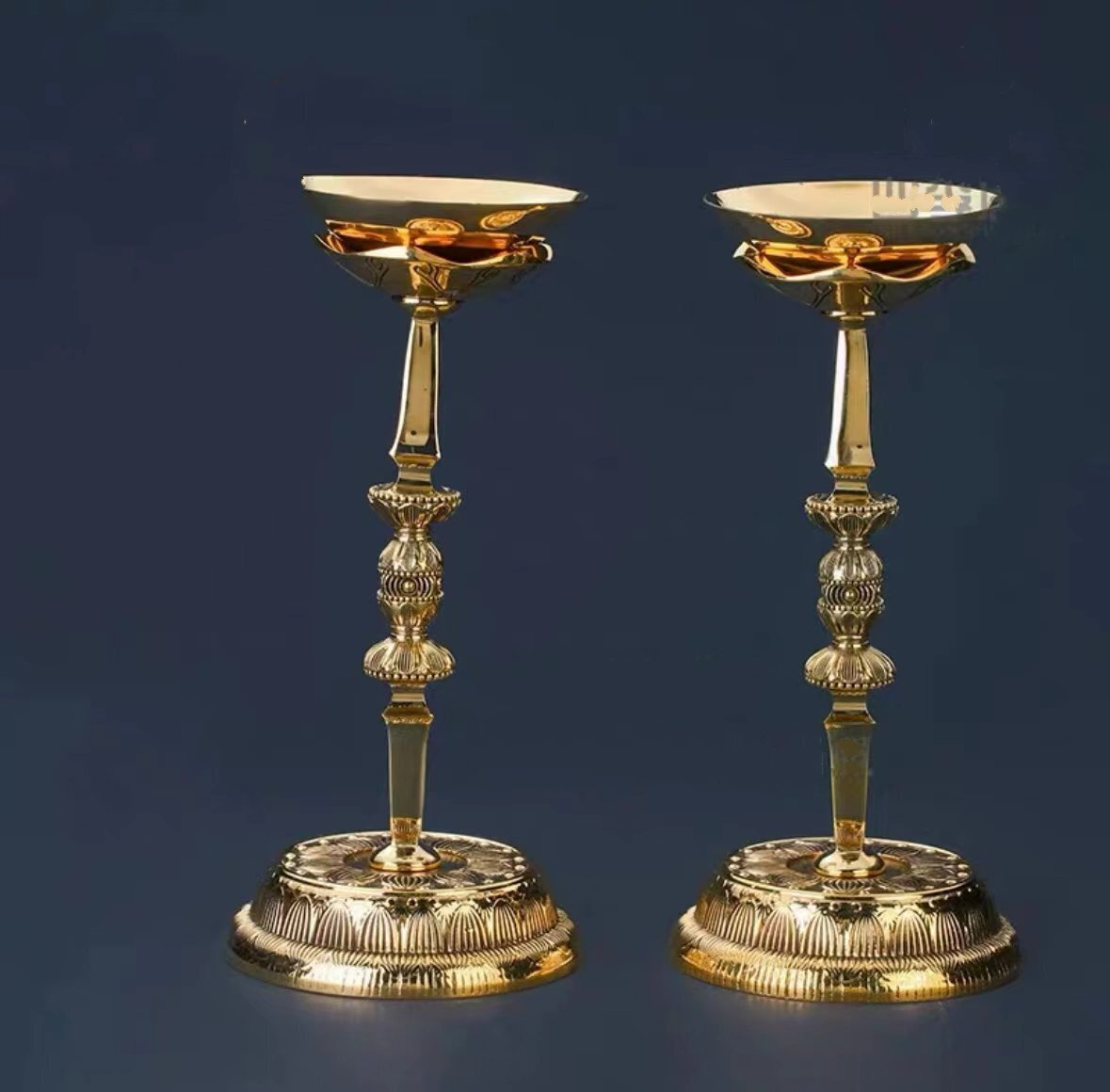 ♦陶磁器 燭台1対 西洋?灯り 飾り 灯明 未使用の美品 コレクション 骨董品 2025年最新】Yahoo!オークション -燭台の中古品・新品・未使用品一覧