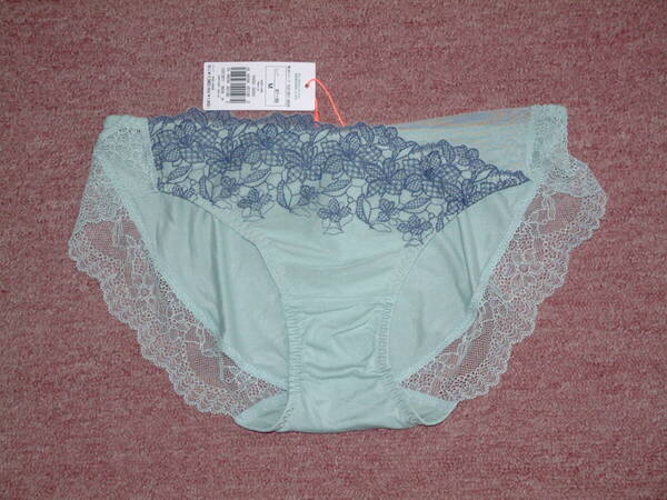★送料込み★定価1980円★Triumph トリンプ アモスタイル レギュラーショーツ チュール ヴェール AMST1406 Hikini JX M009 Mサイズ