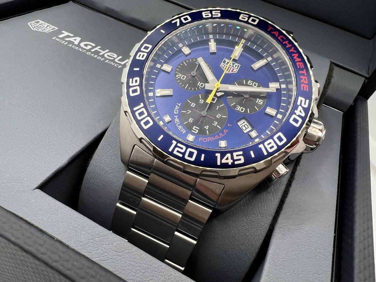 スイス銀行プラチナPALLADIUM時計 main.jpg