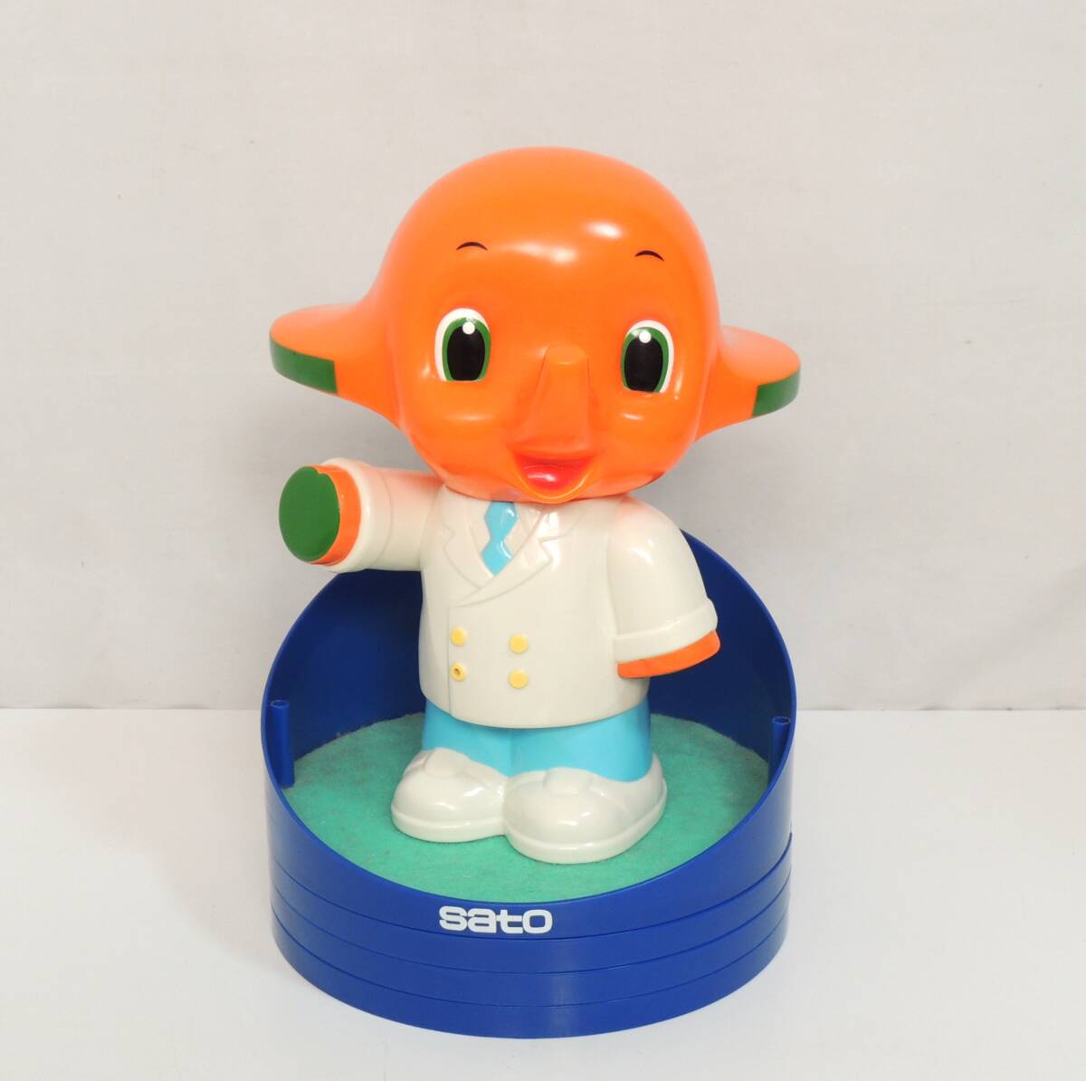 【店頭ディスプレイ品】サトちゃん フィギュア Yahoo!オークション -「サトちゃん 店頭」の落札相場・落札価格