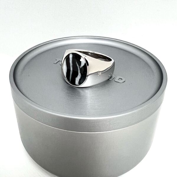 64 新品 TOMWOOD トムウッド オーバル リング ゼブラ マーブル 指輪 OVAL Zebra Ring Marbel 天然石 白黒 黒 シルバーTOM WOOD メンズ 男性