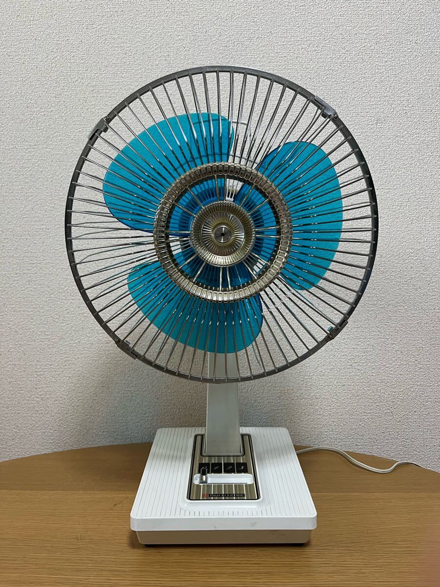 Ancient Wind 卓上ファン 4枚羽根 メタリック仕上げ 美品 Ancient Wind 卓上ファン 4枚羽根 メタリック仕上げ 美品 楽天