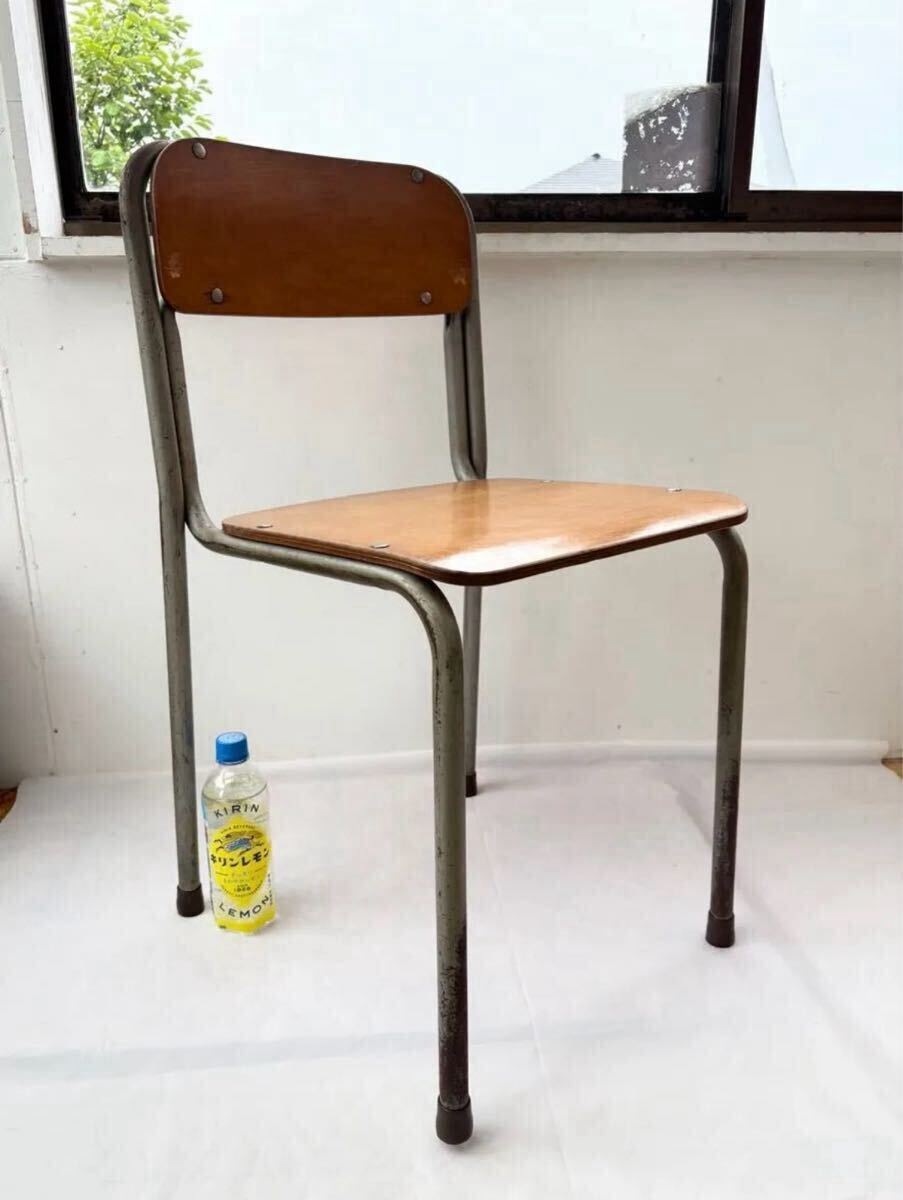図工椅子　角椅子　角スツール　昭和レトロ　ビンテージ　2個セット 昭和レトロ 図工室 椅子 角椅子 ヴィンテージ スツール 木製 古