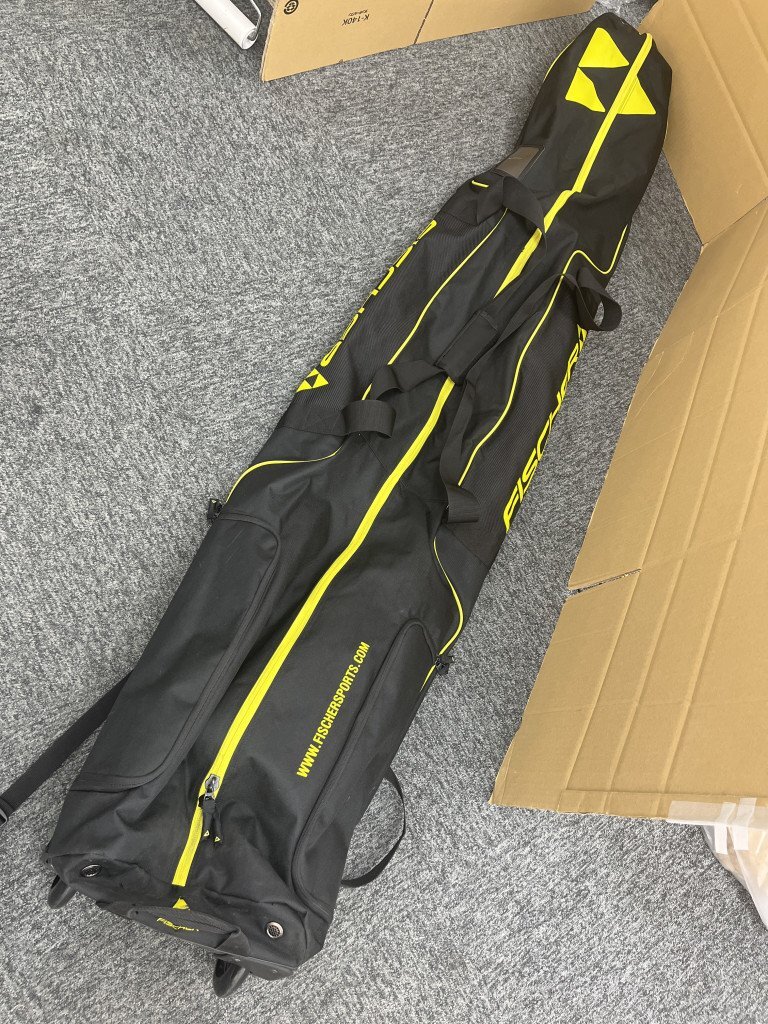 【新品未使用】FISCHER スキーケース Amazon.co.jp: FISCHER スキーケース 2台用 SKICASE 2 PAIR