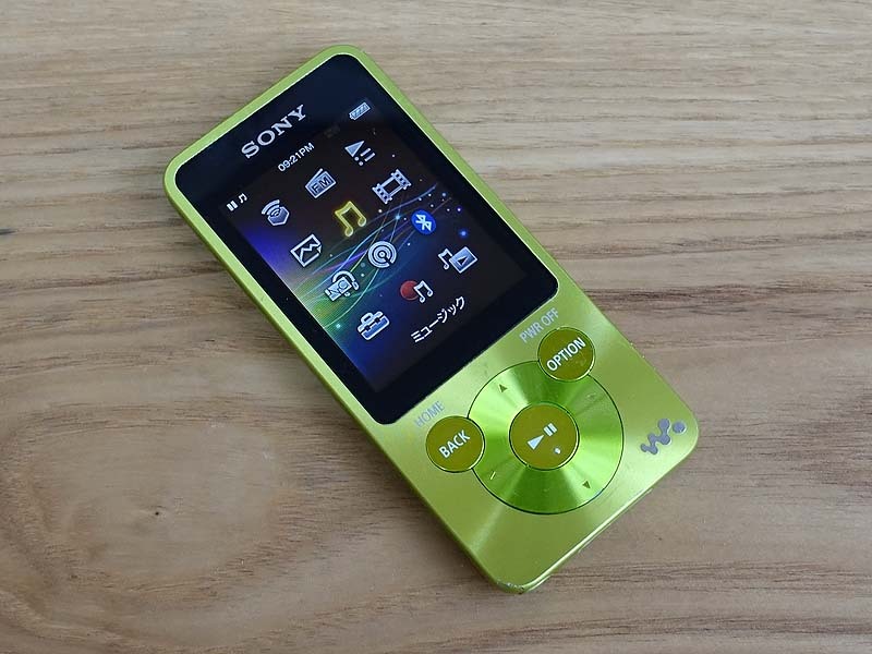 【未使用①】SONY ウォークマン ライムグリーン Yahoo!オークション -「ソニーウォークマンsonyグリーン」の落札