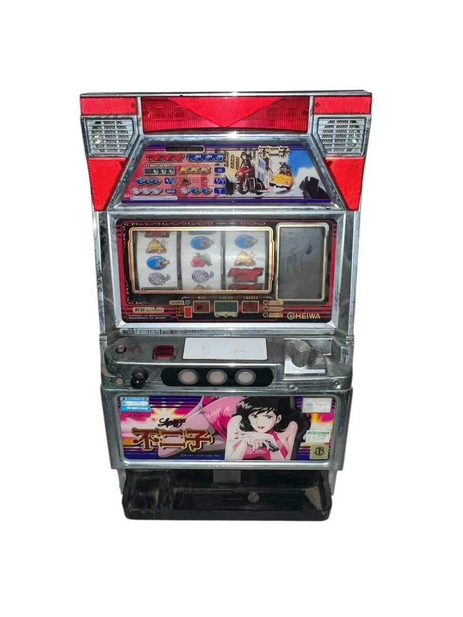 パチスロ 実機 4号機 不二子2 Yahoo!オークション -「不二子2」(パチスロ実機) (パチンコ