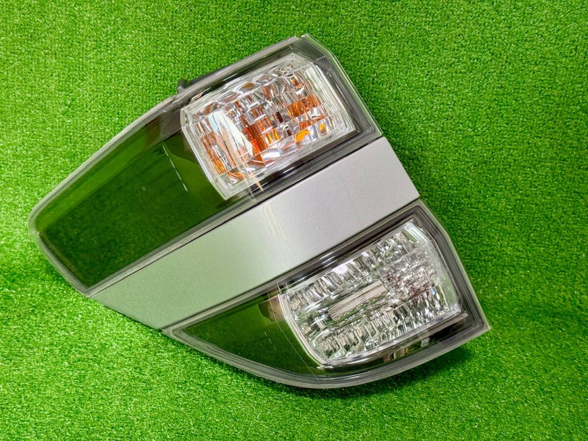 ヴェルファイア 20 純正 テールライト ランプ KOITO 58-29 2025年最新】Yahoo!オークション -koito 58-29の中古品・新品