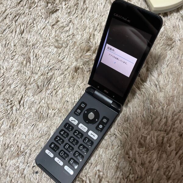 GRATINA 4G auガラケー Android搭載ガラホ グラティーナ 京セラ KYOCERA KYF31 ブラック