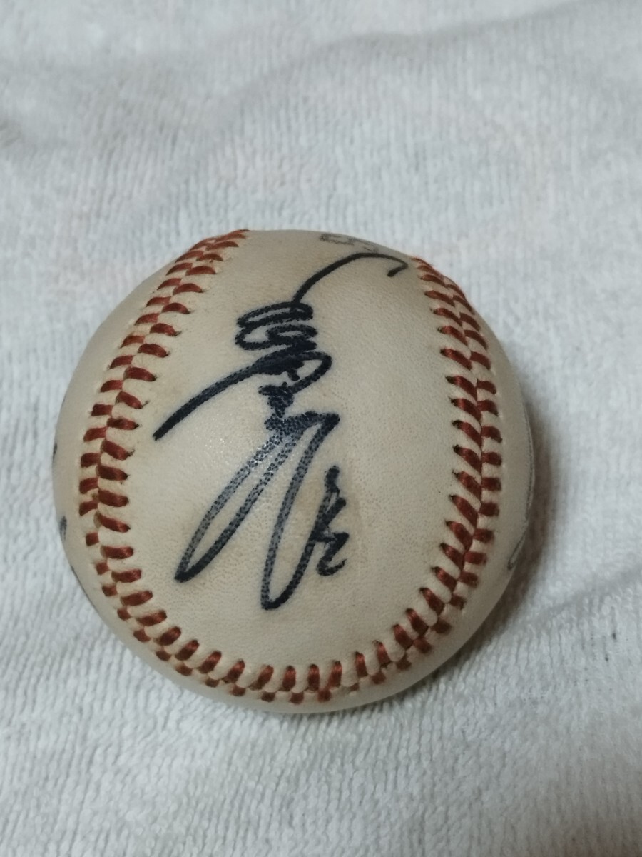 GIANTS 長嶋茂雄 金田正一 王貞治 高倉照幸 寄書きサイン入り ボール GIANTS 長嶋茂雄 金田正一 王貞治 高倉照幸 寄書きサイン入り