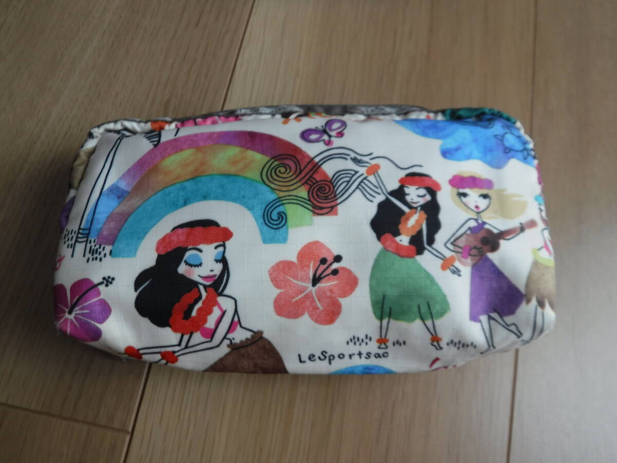 【新品未使用】レスポ　ハワイ限定フラガール　ラージウィークエンダー　ポーチ付き❣️ レスポートサック LesportSAC ハワイ限定 ポーチ フラガール柄
