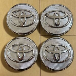トヨタ TOYOTA純正 30プリウス 17インチ Sツーリング ヴィッツ Bb センターキャップ 4個 中古 2886 ①