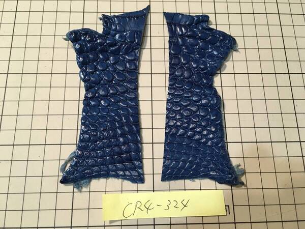 CR4-324★天然藍染★均質の取れた染め上がり最高級ポロサスクロコダイルレザークラフトはぎれコインカードケースUSB印鑑SDカードケース
