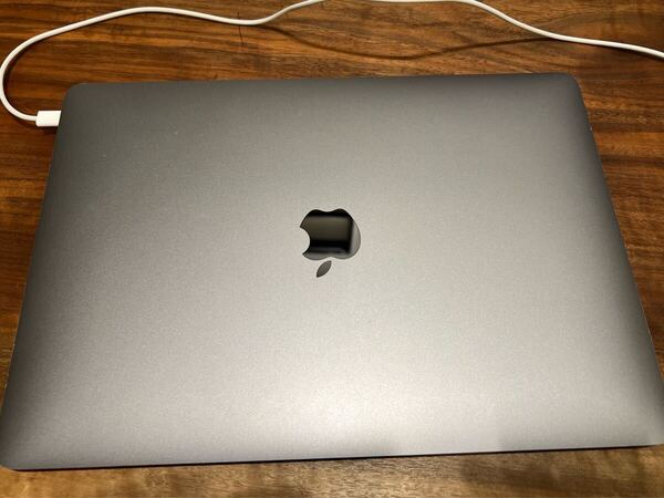 Apple M1、MacBook Air、8GB、256GB SSD ジャンク品