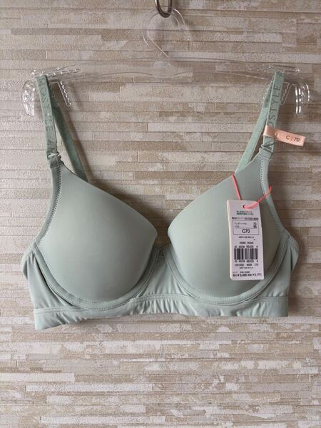 C70」トリンプ シグネチャースムース シームレスカップ ブラジャー