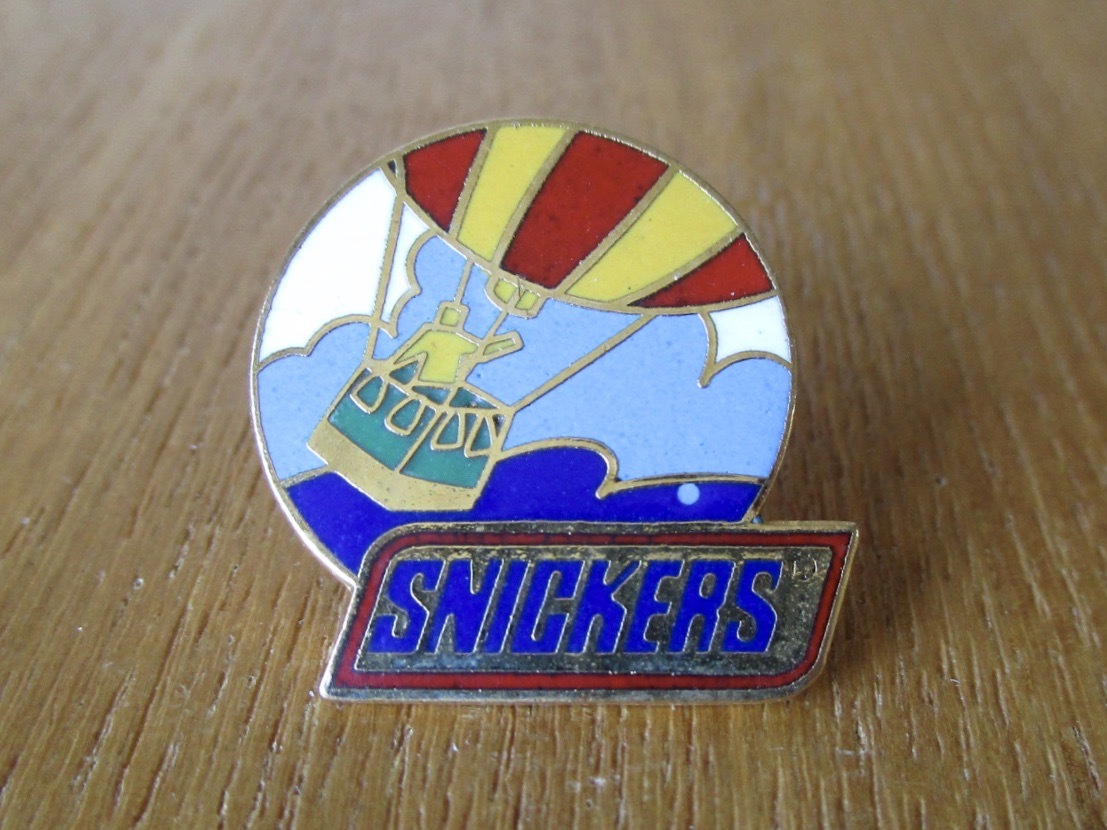 レア　SNICKERS　スニッカーズ 木製サッカーゲーム 非売品 Amazon.co.jp: VGEBY1 テーブルサッカー ミニフーズボール