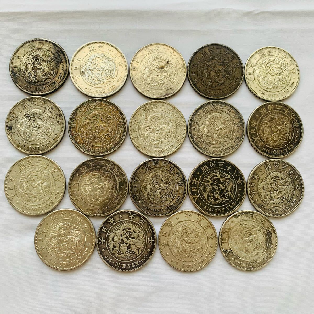 銀貨　まとめ売り Yahoo!オークション -「銀貨 まとめ」の落札相場・落札価格