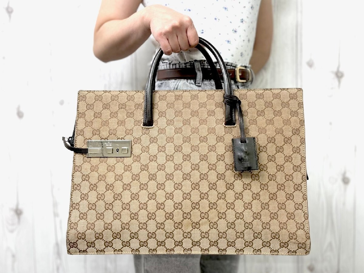 良品 GUCCI GG柄 キャンバス レザー ショルダー バッグ A4 大容量 2025年最新】Yahoo!オークション -「ggキャンバス」(グッチ)の