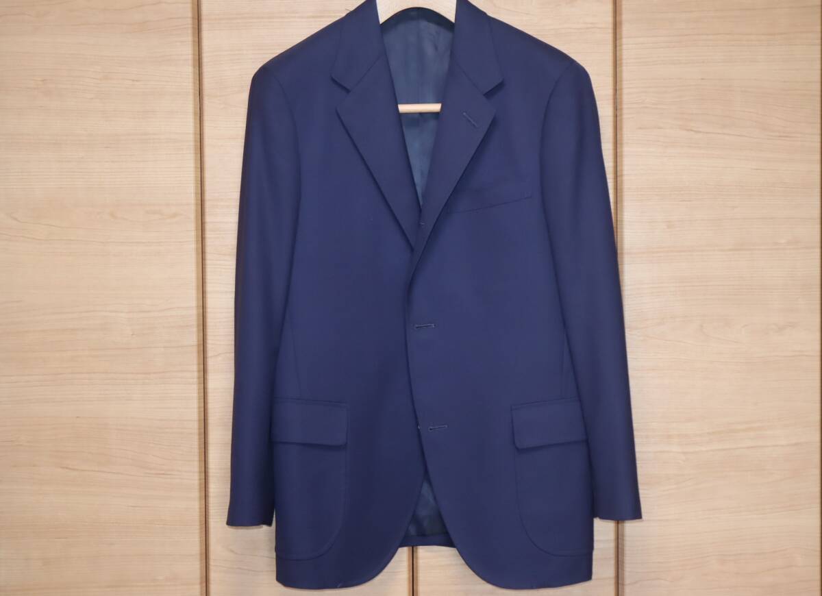 テーラーケイド　アイリッシュリネンのオーダーサンプルスーツ テーラーケイド アイリッシュリネンのオーダーサンプルスーツ