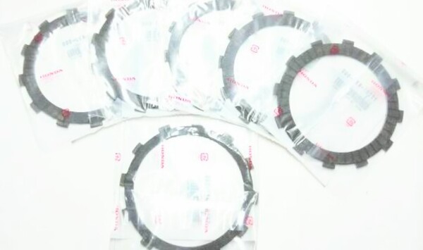 ■■送料込み■■CBX400F CBX400F2 CBX550F CBR400F クラッチ板 フリークションプレート HONDA純正部品 エンジン 6枚セット