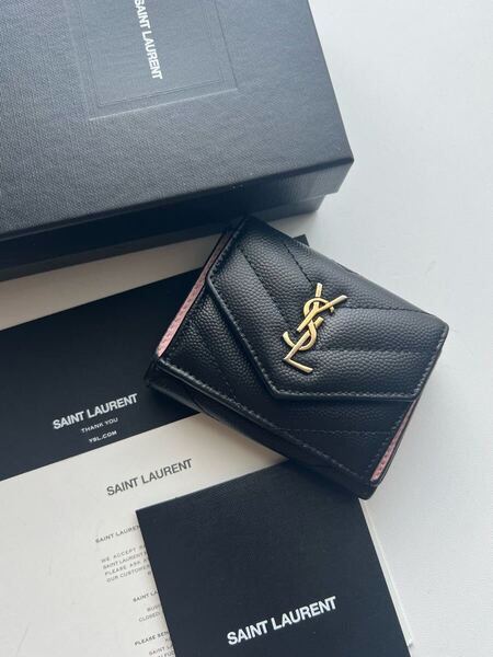275 美品 SAINTLAURENT イヴサンローラン 3つ折り財布
