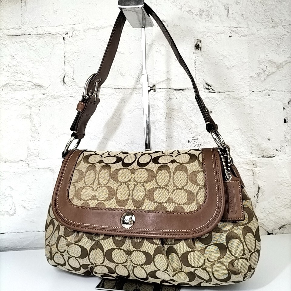 美品 COACH ワンショルダーバッグ シグネチャー ソーホー ロゴ SOHO Yahoo!オークション -「コーチ ソーホー」(かばん、バッグ