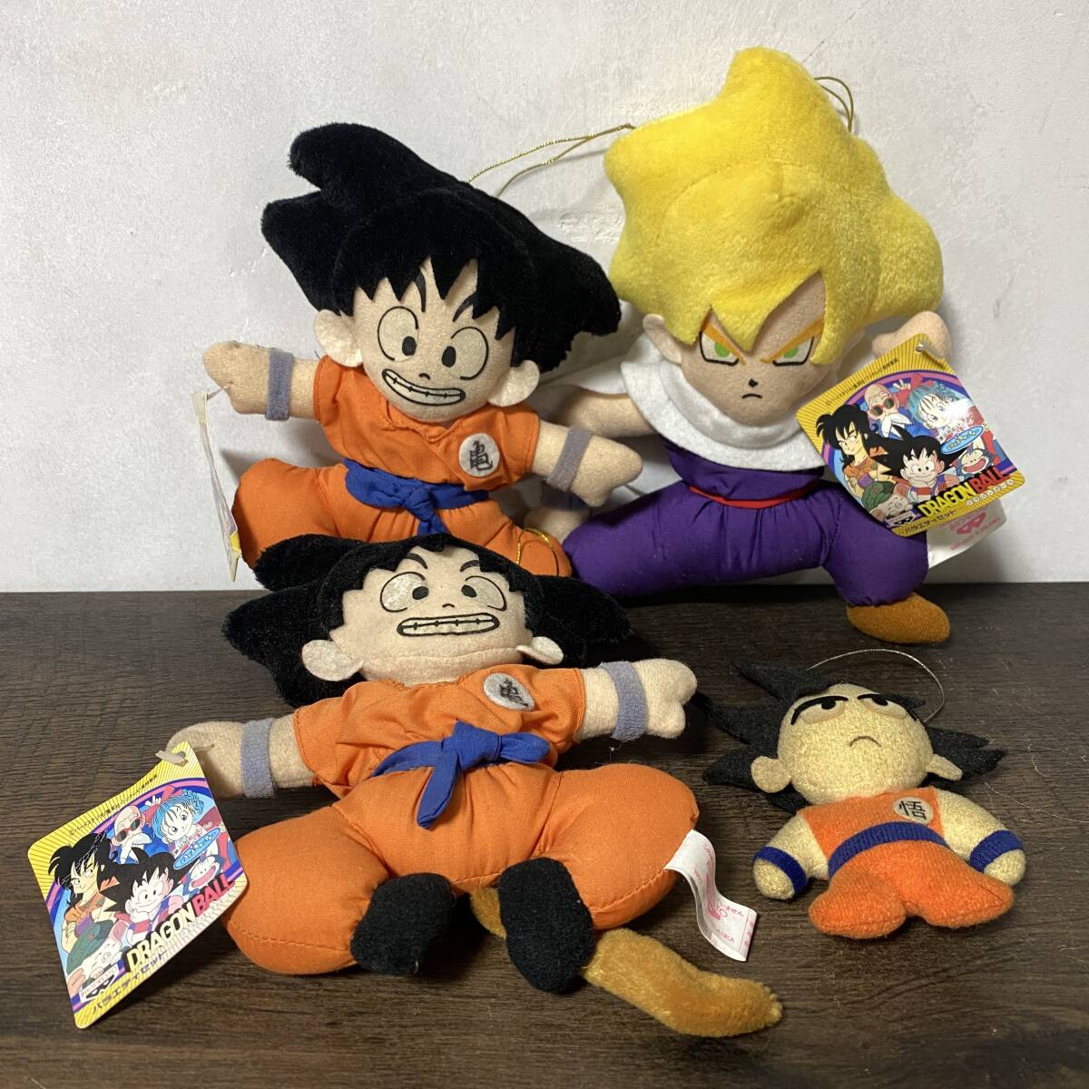 ドラゴンボール ぬいぐるみ まとめ 大量 レトロ 当時物 Yahoo!オークション -「ドラゴンボール ぬいぐるみ 悟空」の落札