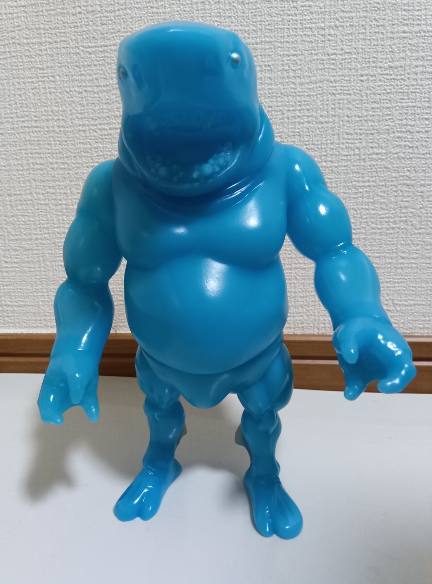 ベアモデル ケロニア(蓄光) Yahoo!オークション -「ソフビ 蓄光」(創作、オリジナル