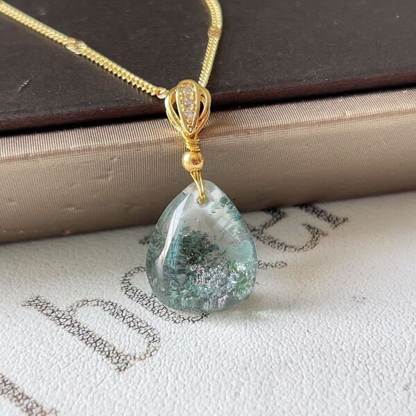 ◇高い透明度◇グリーンガーデンクォーツ(緑庭園水晶)◇ネックレス◇ペンダント◇パワーストーン◇天然石◇巾着袋付◇038P735