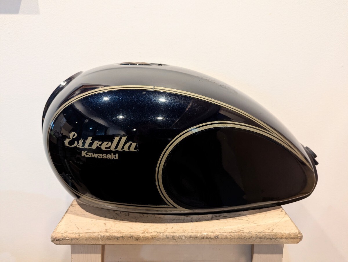 美品 エストレヤ キャブ車専用ガソリンタンク ブラック Yahoo!オークション -「エストレヤ エストレア タンク」の落札