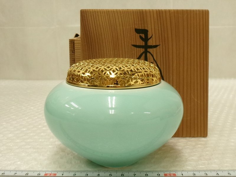 安藤七宝店　彫金香炉　共箱 　C　4797 42c049fe85d3180df1c0a443efef36