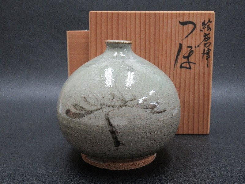 五代 佐藤走波 染錦 山水 尖塔瓶 花瓶 花入 一輪挿し 花器 飾り壺 共箱 Yahoo!オークション -「佐藤走波 五代」の落札相場・落札価格
