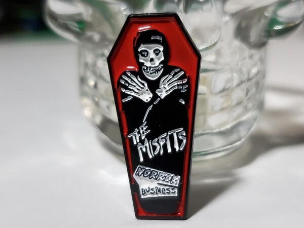 Misfits│スカルピンバッジ│洋楽ピンズ│アメリカン海外雑貨│インポート品│ミュージシャン、バンド、ロック