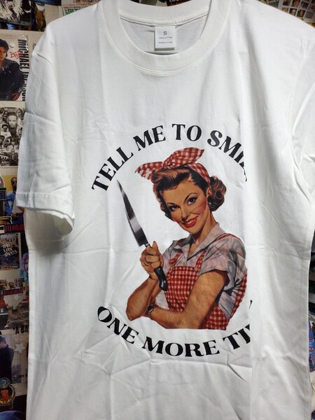新品│笑ってと言って、もう一度│アメリカンサイコレディ│輸入Tシャツ│海外インポート品│海外サイズS(JP-L)│ホワイト│白│怖いTshirt