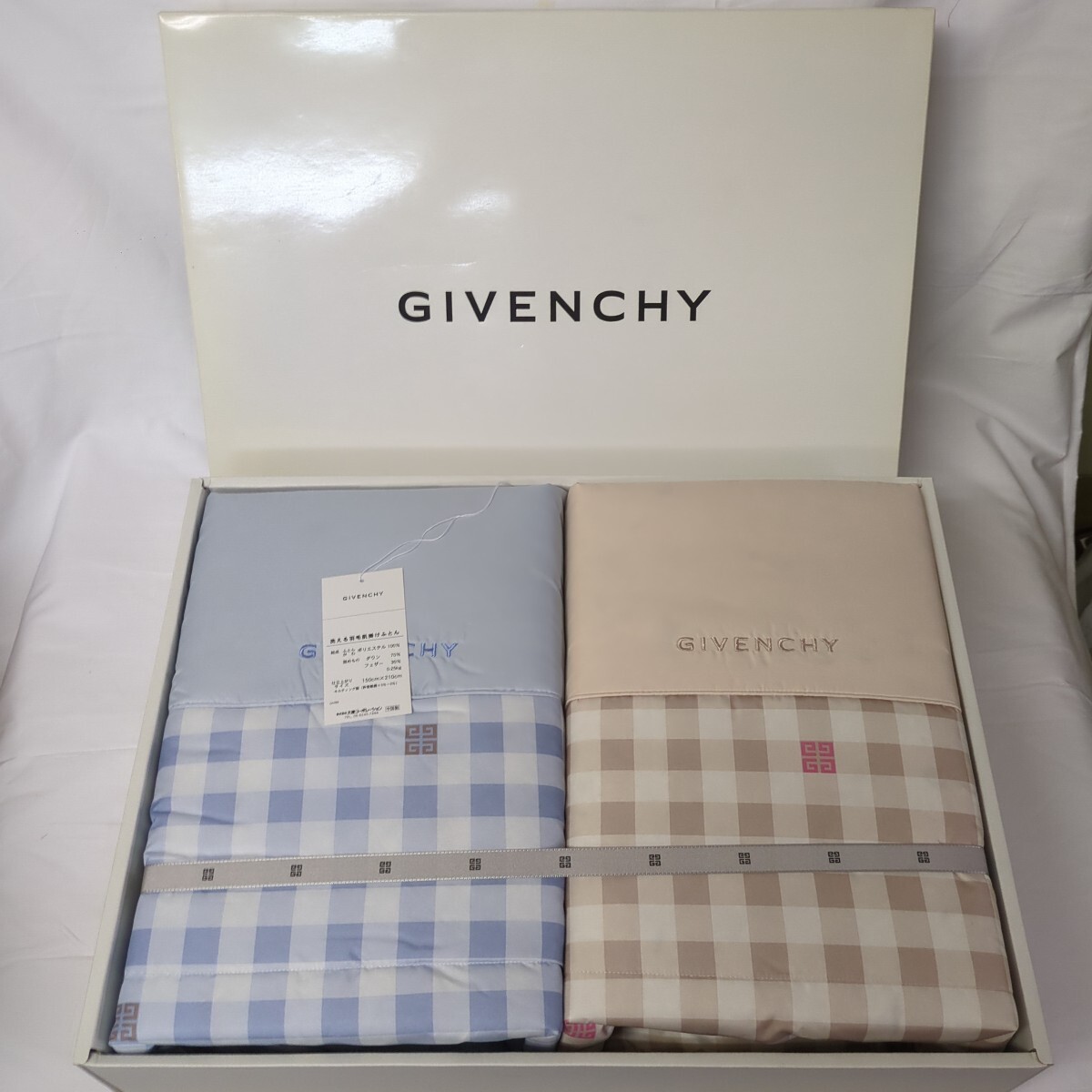 新品・GIVENCHY ジバンシー 洗える 羽毛肌掛けふとん ペア セット Yahoo!オークション -「)givenchy」(布団) (寝具)の落札相場