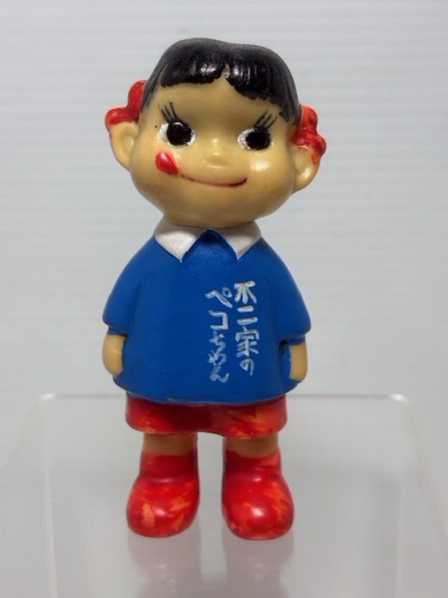 ◇希少 レア 不二家 ペコちゃん ソフビ 置物 人形 お菓子ケース 昭和レトロ◇ Yahoo!オークション -「ペコちゃんソフビ人形」の落札相場・落札価格