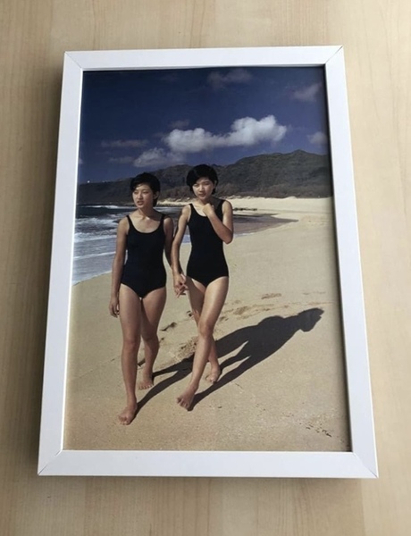 kj ★額装品★ 山口百恵 桜田淳子 スクール水着 グラビア 貴重写真 A4額入り ポスター風デザイン セクシー アイドル 女優 昭和レトロ