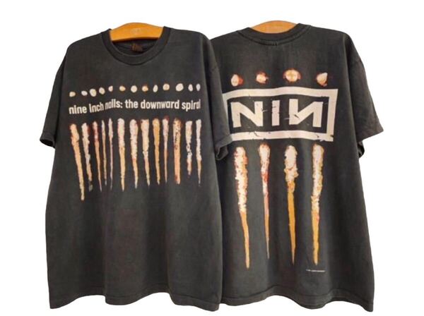 Nine Inch Nails Tシャツ XL