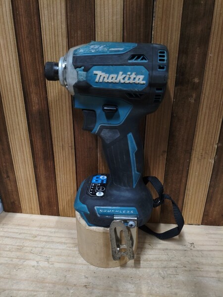 makita マキタ 充電式インパクトドライバ TD161D コードレスインパクトドライバー 本体