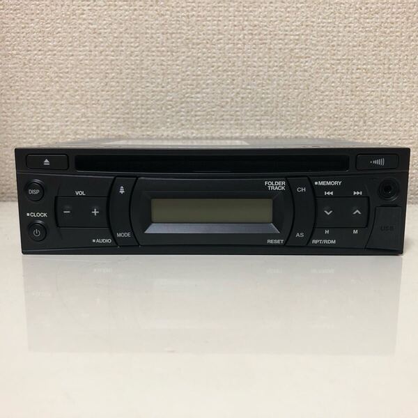 新車外し いすゞ純正 24V トラック純正オーディオ AM FM CD AUX USB付き 日野 いすゞ イズズ ISUZU ふそう UD ②