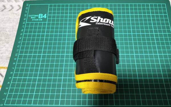 シャウト アジャスタブル ロールジグバッグ M イエロー 22cmまでのジグ7本収納◆ジグケース ジグバック Shout! メタルジグ収納スロージグに