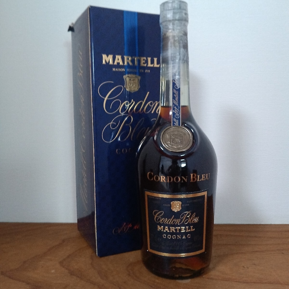 【古酒】マーテル MARTELL 旧ボトル 700ml ブランデー 3本セット Yahoo!オークション -「マーテルコルドンブルー旧ボトル」の落札