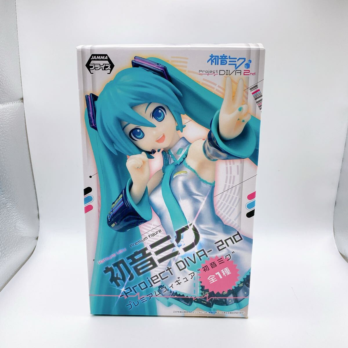 VOCALOID2 HATSUNE MIKU 初音ミク〈未開封〉 Yahoo!オークション -「vocaloid2 初音ミク」の落札相場・落札価格